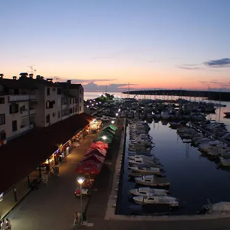 Waterfront - Cervar Apartmán Poreč